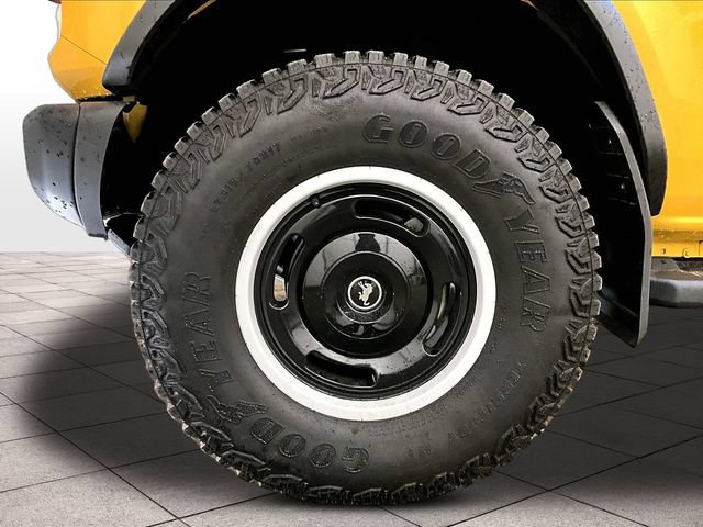 Certified 2024 Ford Bronco Heritage Edition AWD/4WD image 8