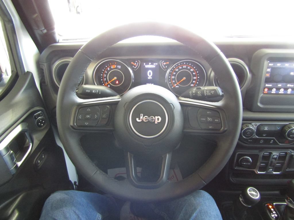 Used 2023 Jeep Wrangler Unlimited Sport AWD/4WD image 19