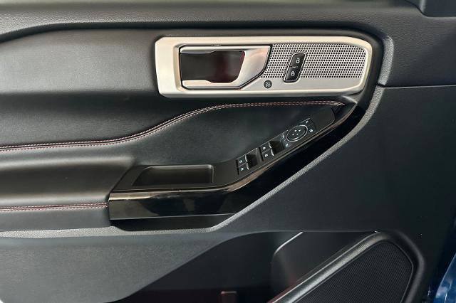 Certified 2023 Ford Explorer ST-Line w/ Class IV Trailer Tow Package image 11