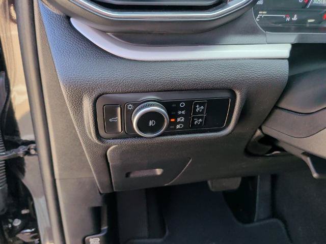 Certified 2024 Ford Explorer XLT w/ Equipment Group 202A RWD image 26
