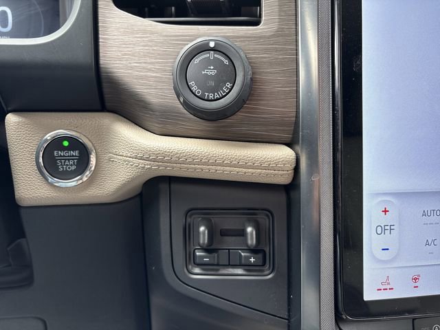 Certified 2024 Ford Expedition Limited image 32