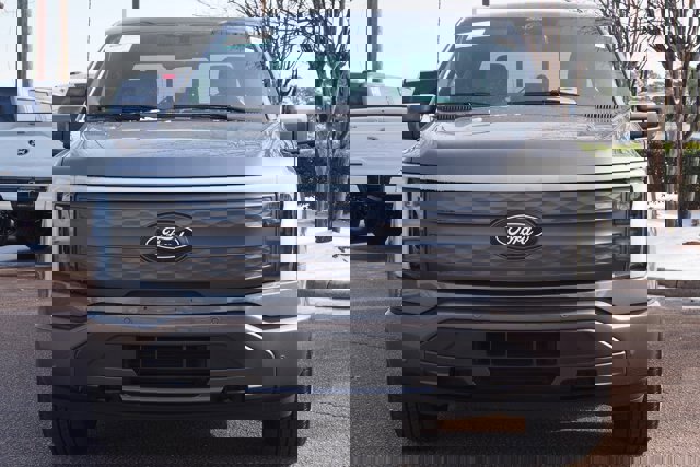 Certified 2025 Ford F150 Lightning Lariat w/ Max Trailer Tow Package image 8