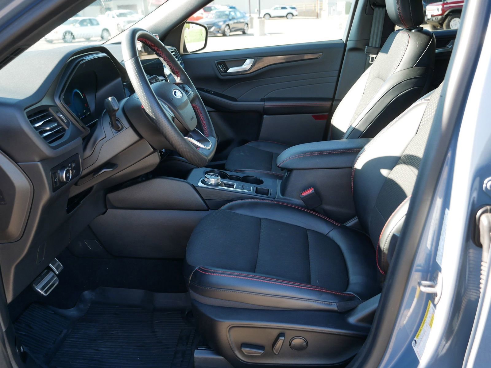 Certified 2023 Ford Escape ST-Line Elite AWD/4WD image 15