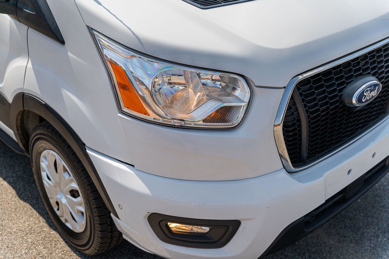 Certified 2021 Ford Transit 350 XLT RWD image 10