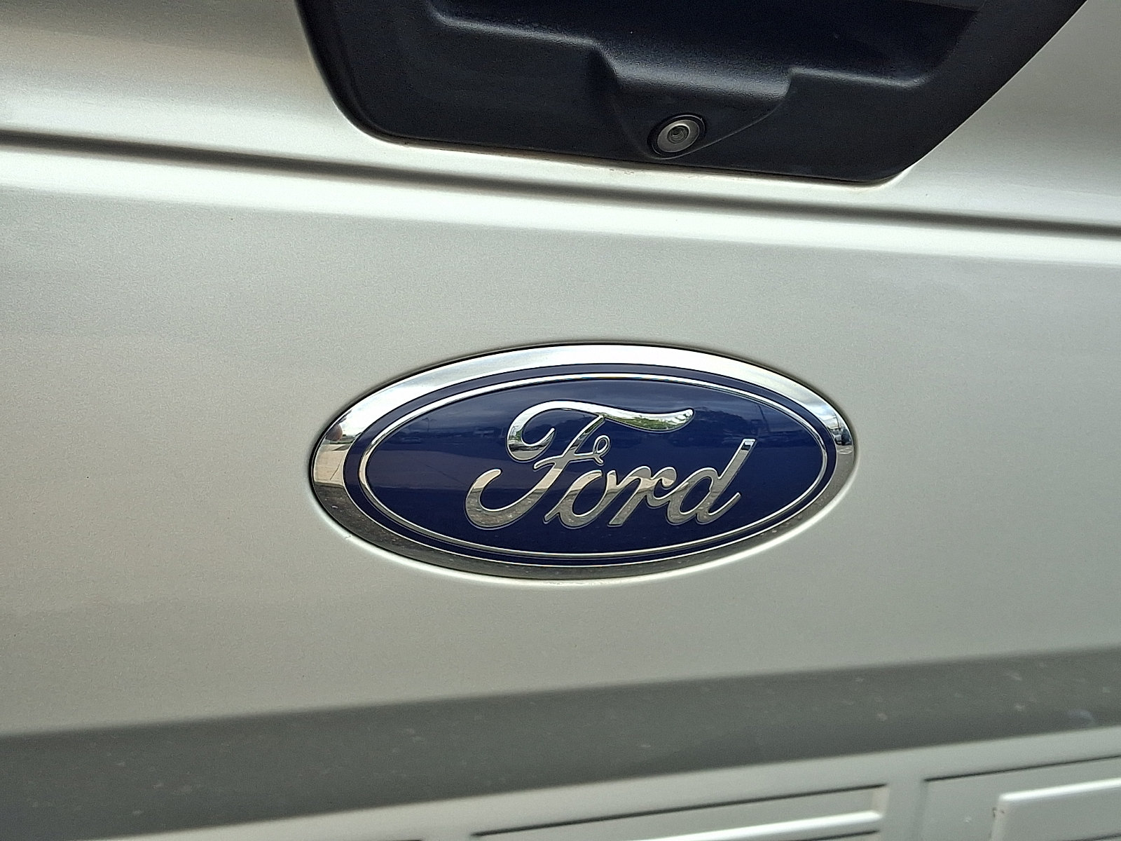 Certified 2019 Ford F150 XL w/ Equipment Group 101A Mid AWD/4WD image 30
