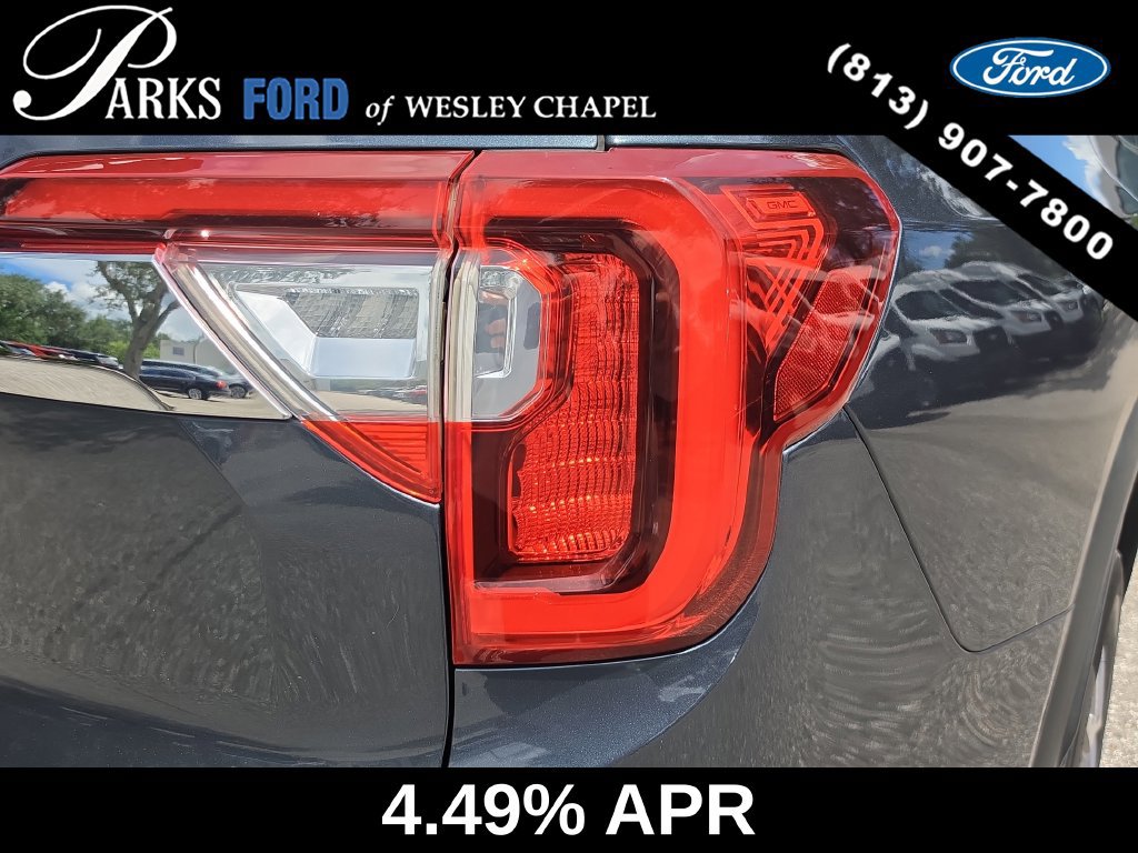 Used 2020 GMC Acadia SLT w/ Driver Alert Package II FWD image 8