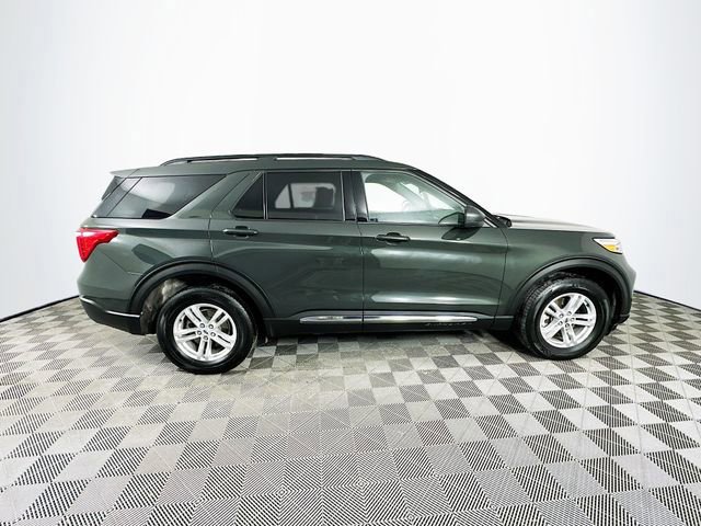 Certified 2023 Ford Explorer XLT w/ Equipment Group 202A image 6