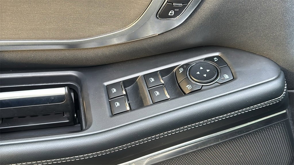 Certified 2025 Ford Expedition Max Platinum image 20