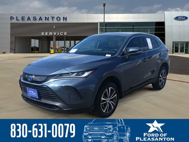 Used 2024 Toyota Venza LE AWD/4WD video 1