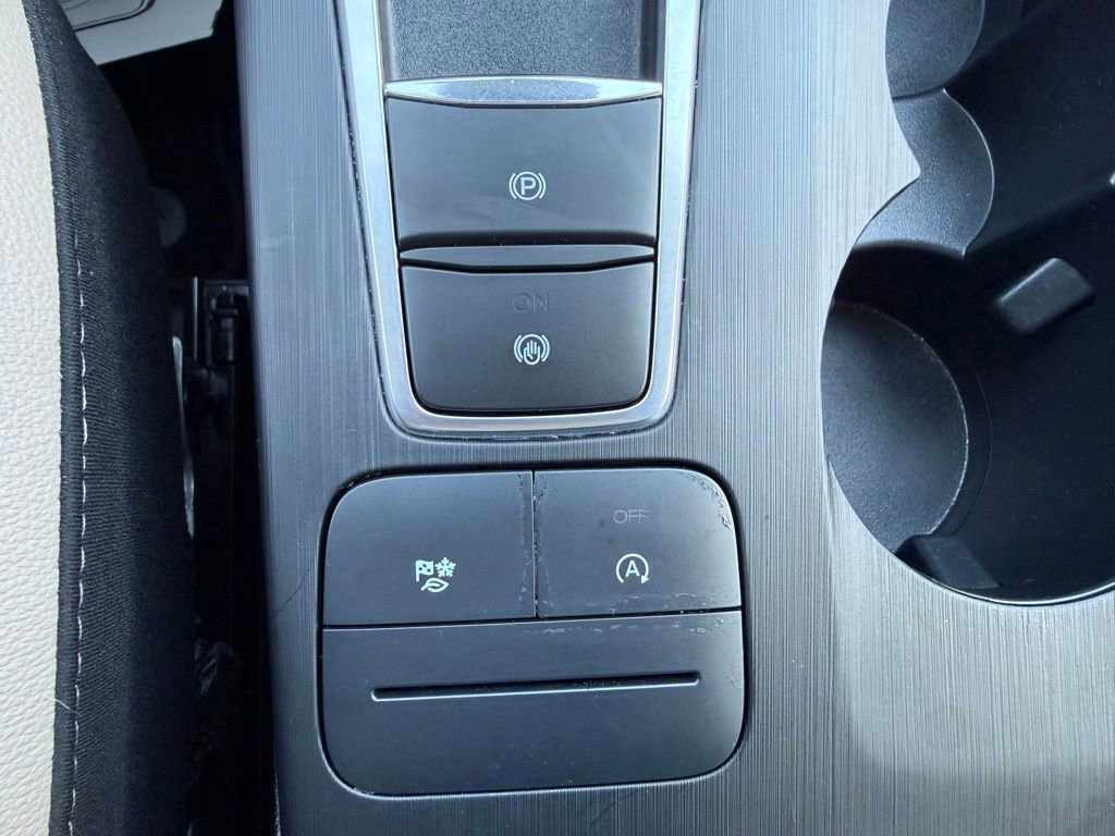 Certified 2022 Ford Escape SEL AWD/4WD image 24