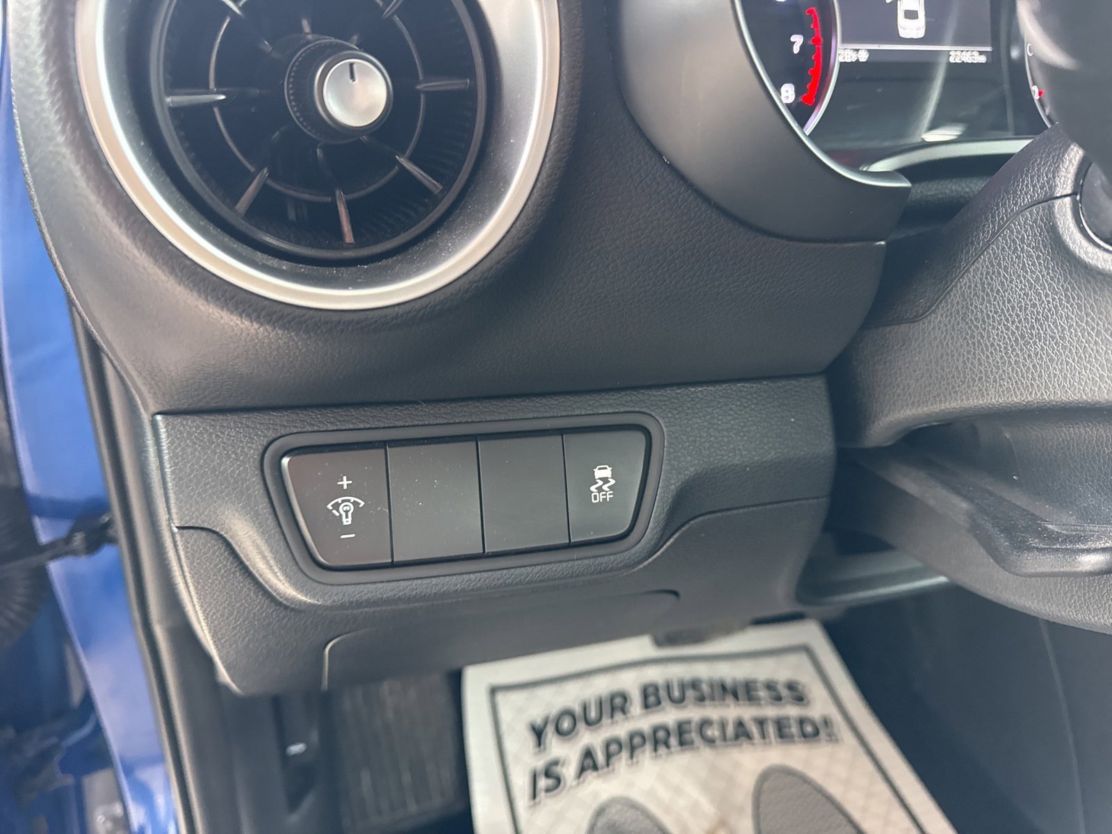 Used 2024 Kia Forte LXS image 23