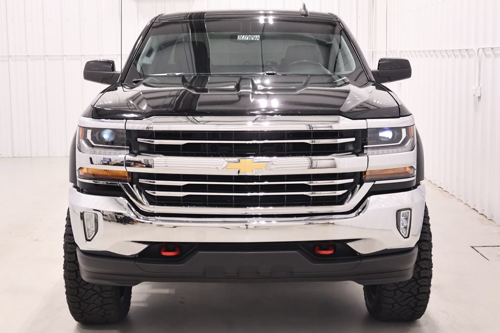 Used 2017 Chevrolet Silverado 1500 LT w/ All Star Edition AWD/4WD image 5