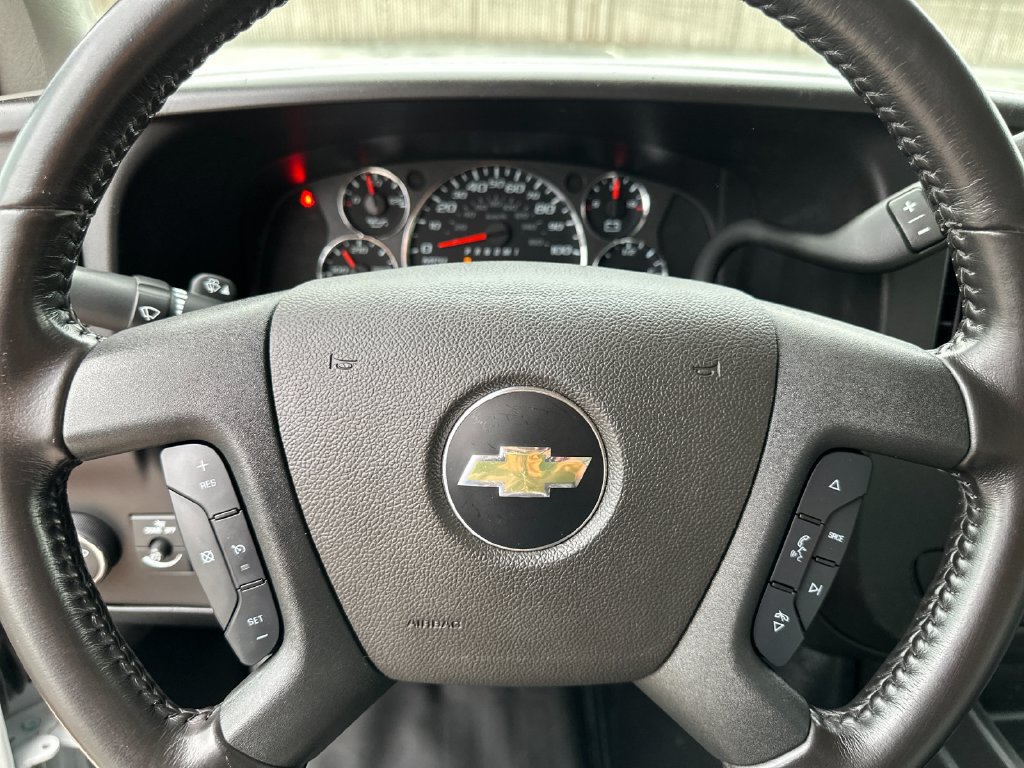 Used 2023 Chevrolet Express 2500 w/ Driver Convenience Package RWD image 20