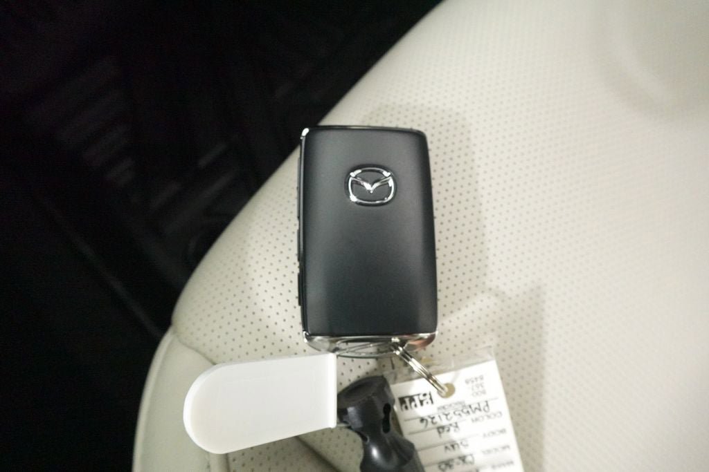 Used 2023 MAZDA CX-30 AWD 2.5 S w/ Premium Package image 22