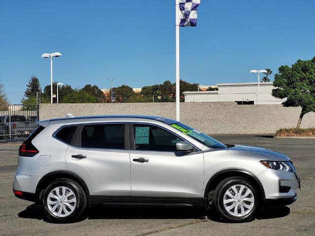 Used 2019 Nissan Rogue S FWD image 6