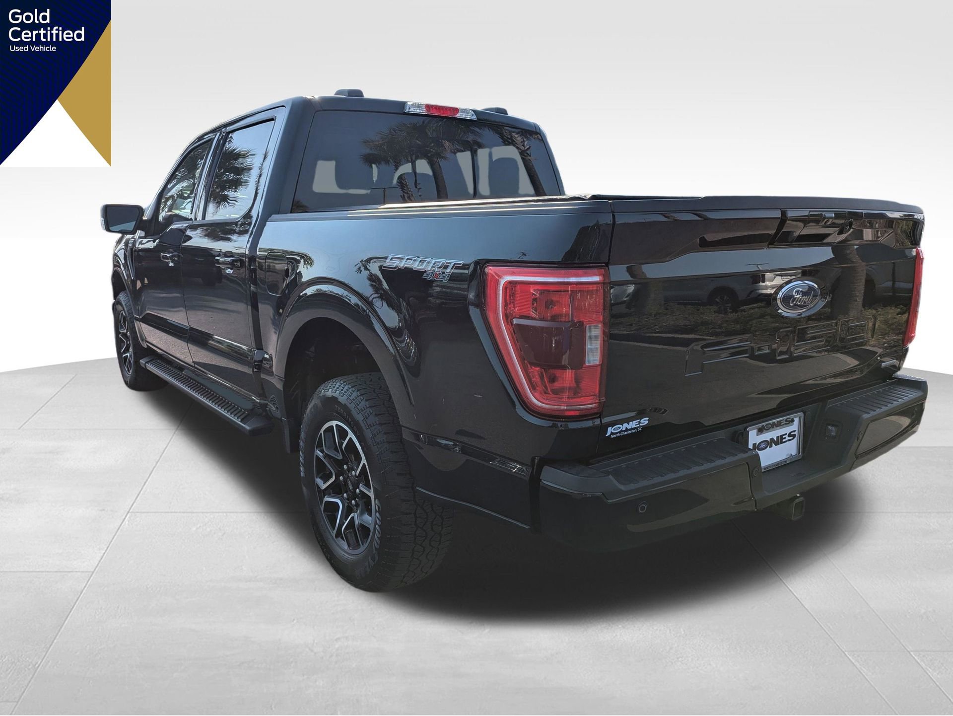Certified 2022 Ford F150 XLT w/ Equipment Group 302A High AWD/4WD image 9