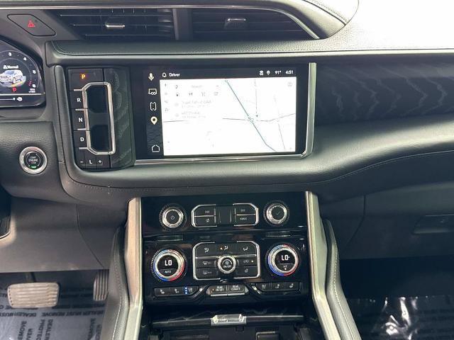 Used 2023 GMC Yukon Denali w/ Denali Reserve Package RWD image 24