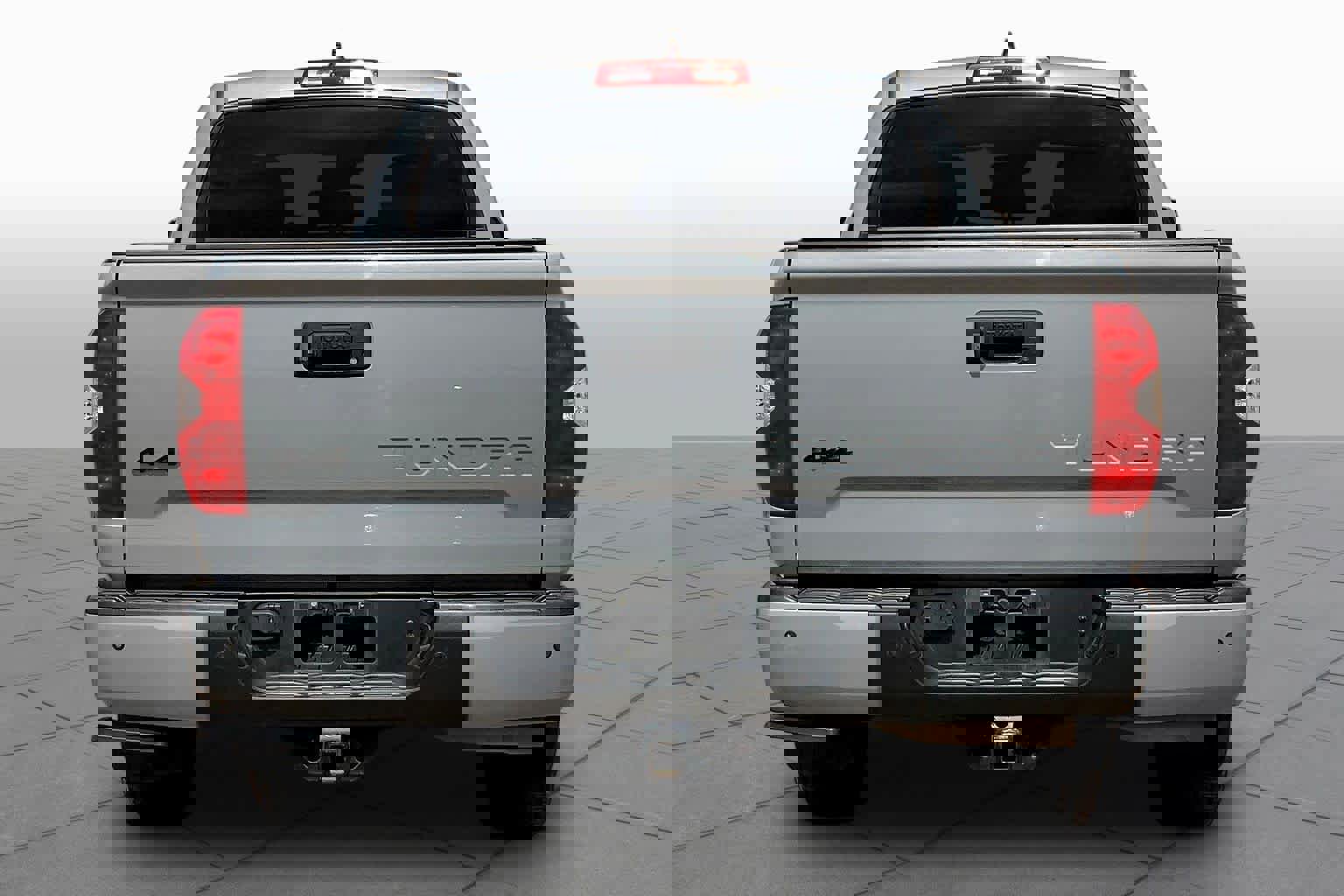 Used 2021 Toyota Tundra SR5 w/ Trail Edition image 5