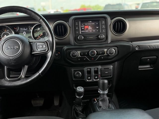 Used 2020 Jeep Wrangler Sport AWD/4WD image 17