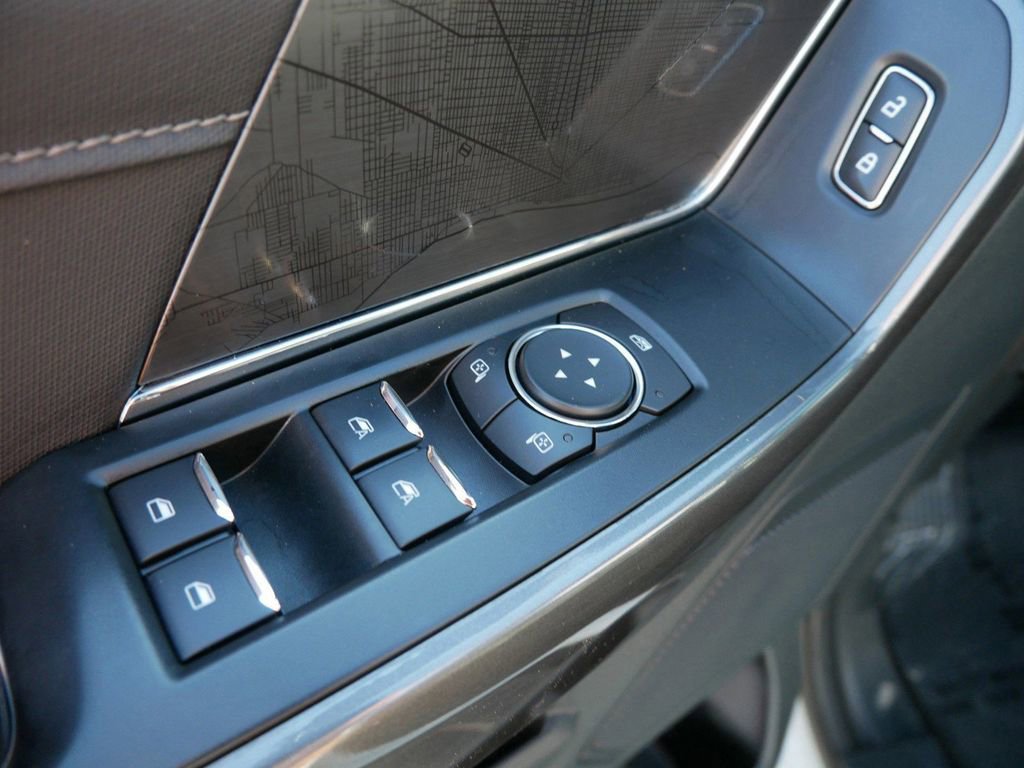 Certified 2022 Ford F150 XLT w/ Equipment Group 302A High image 11