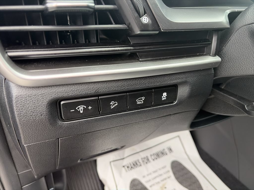 Used 2025 Kia Telluride S FWD image 20