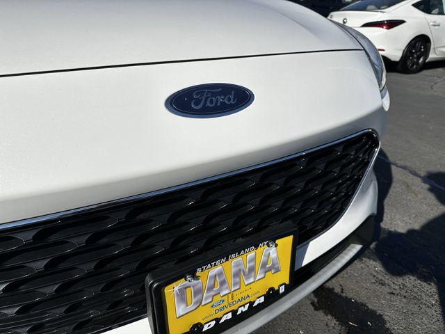 Certified 2022 Ford Escape SEL w/ Technology Package image 10