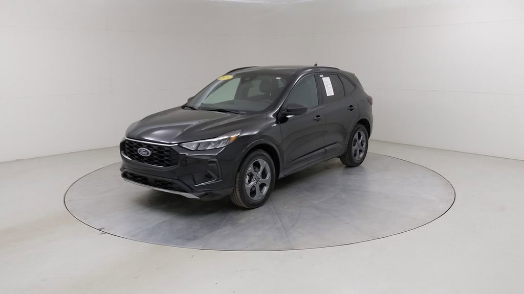 Certified 2024 Ford Escape ST-Line w/ Tech Pack #1 AWD/4WD image 21