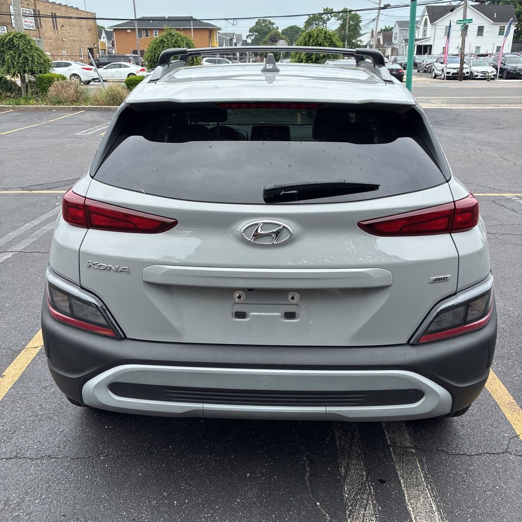 Used 2023 Hyundai Kona SEL AWD/4WD image 6