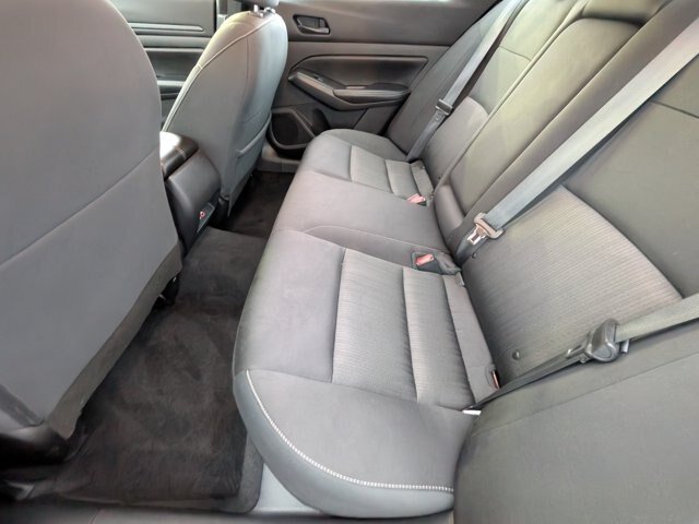 Used 2024 Nissan Altima 2.5 SV FWD image 22
