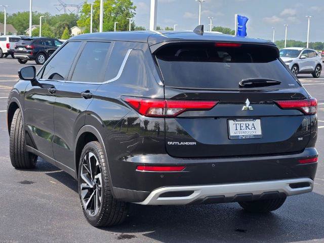 Used 2022 Mitsubishi Outlander SE AWD/4WD image 14