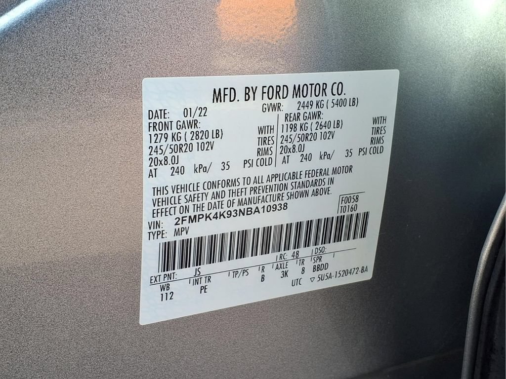 Certified 2022 Ford Edge Titanium w/ Equipment Group 301A AWD/4WD image 24