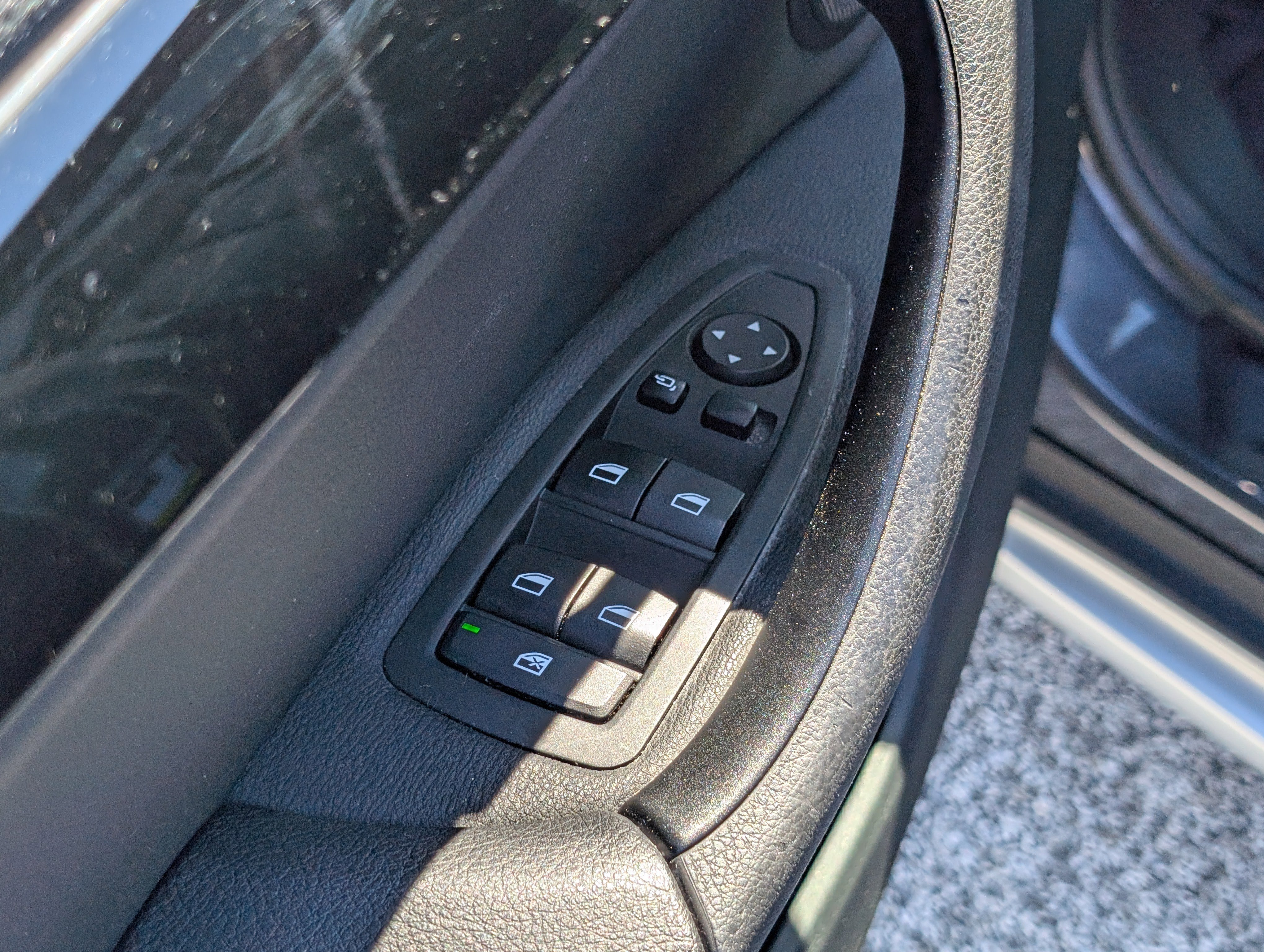 Used 2020 BMW X1 xDrive28i image 23