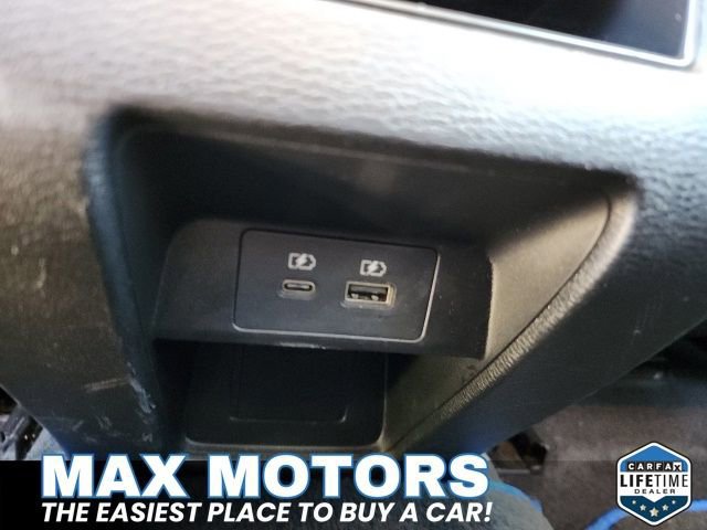 Used 2023 Mitsubishi Outlander SE image 33