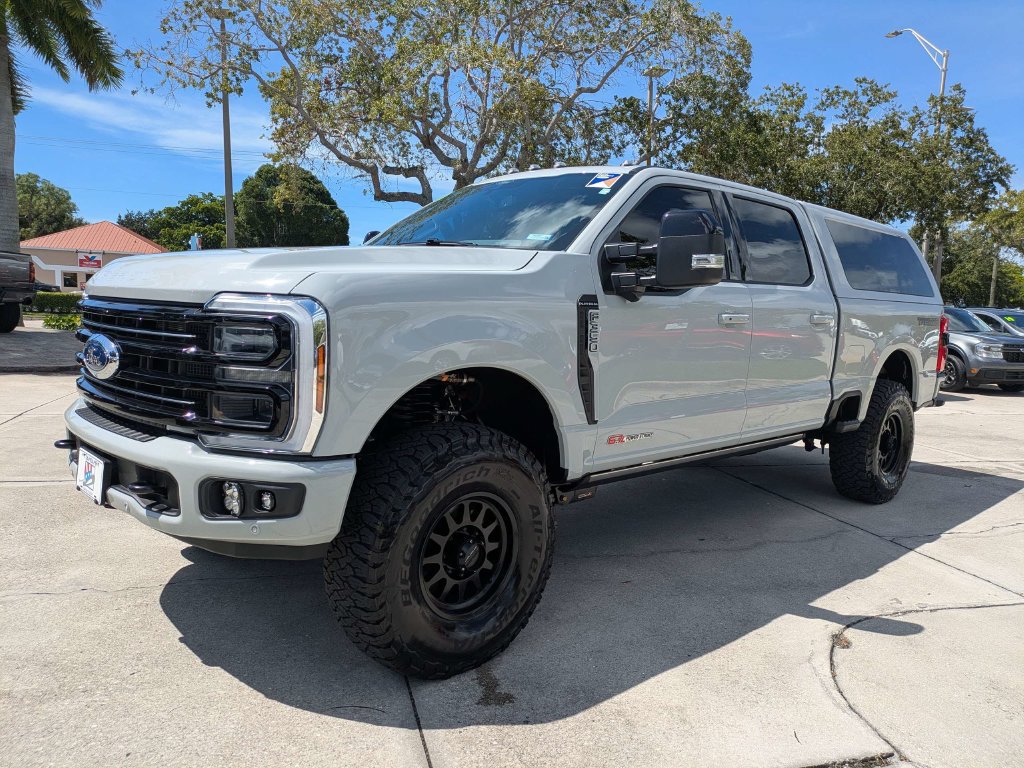 Certified 2026 Ford F350 Platinum w/ Tremor Off-Road Package AWD/4WD image 7