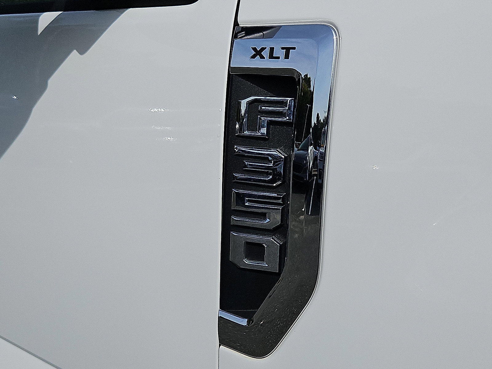 Certified 2022 Ford F350 XLT image 29