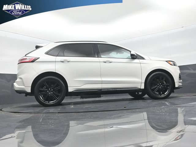 Certified 2022 Ford Edge ST-Line AWD/4WD image 24