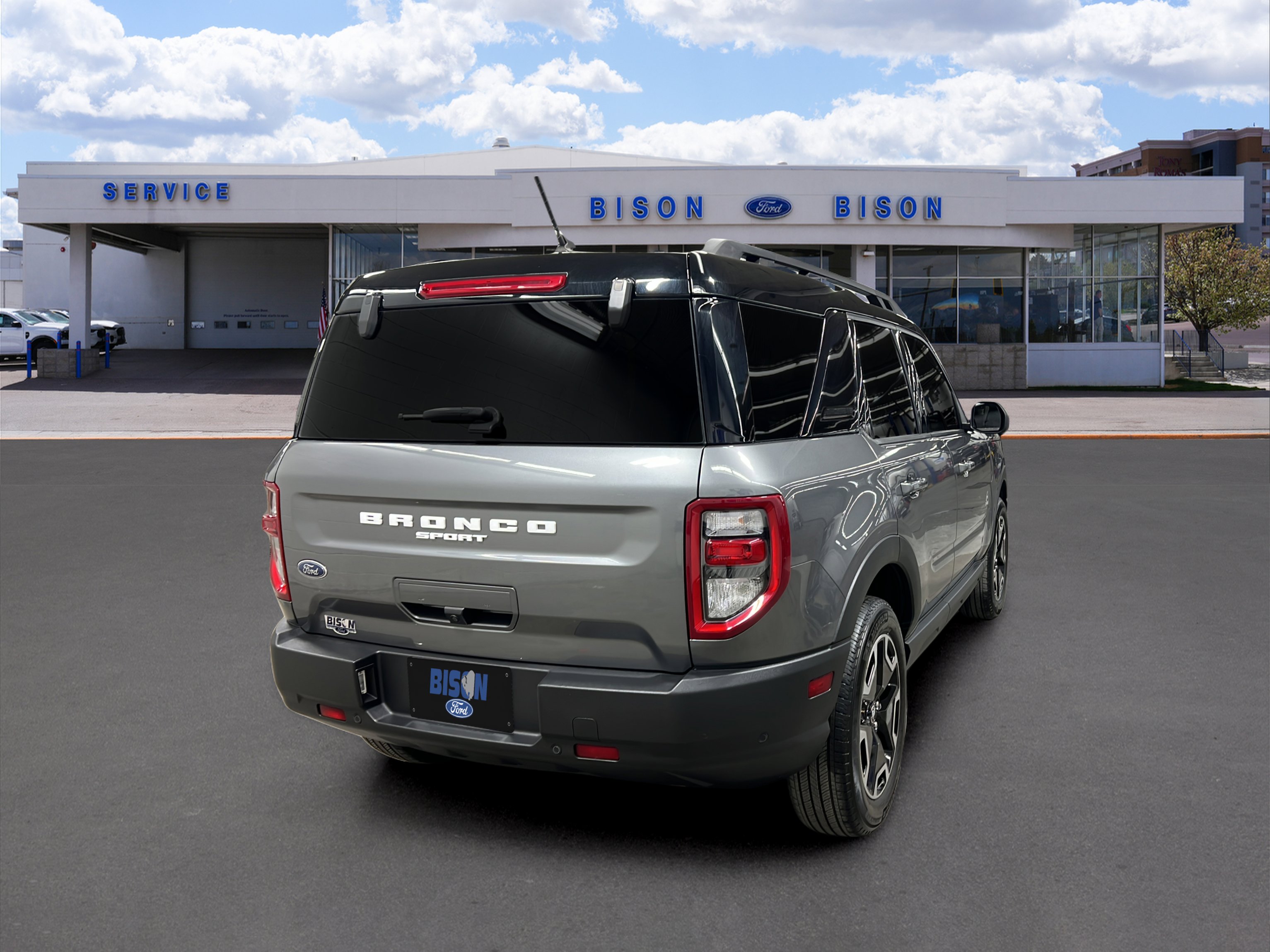 Certified 2023 Ford Bronco Sport Outer Banks w/ Tech Package image 3