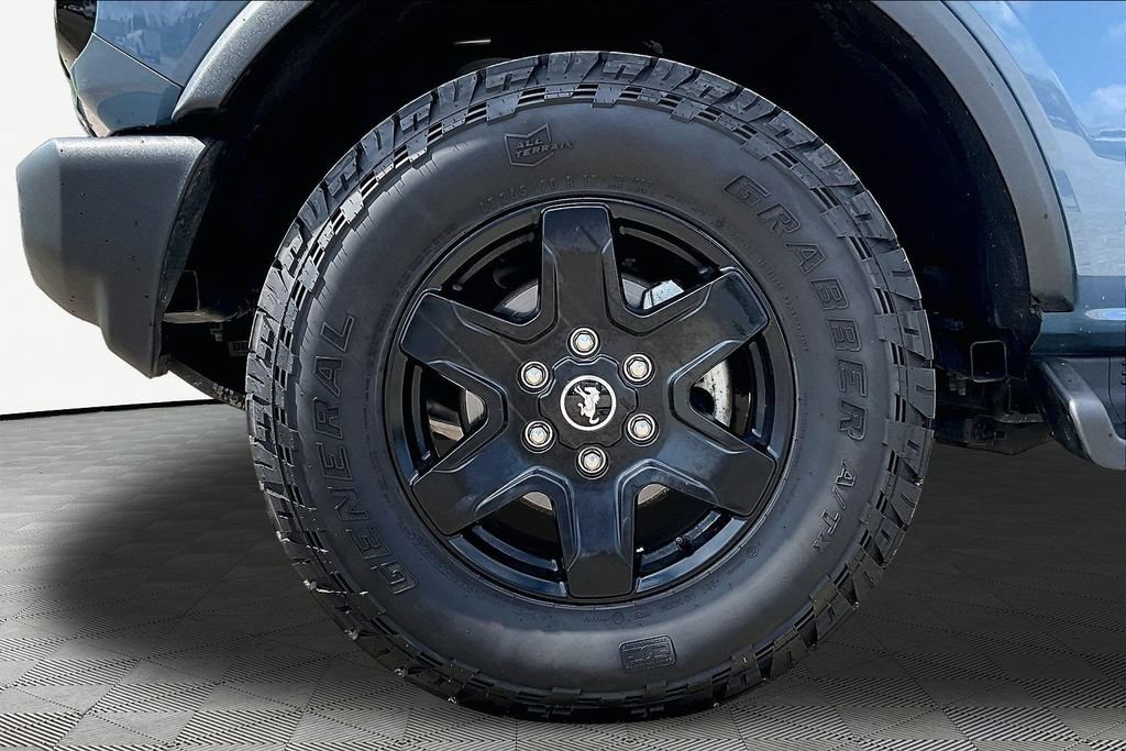 Certified 2025 Ford Bronco Outer Banks AWD/4WD image 9