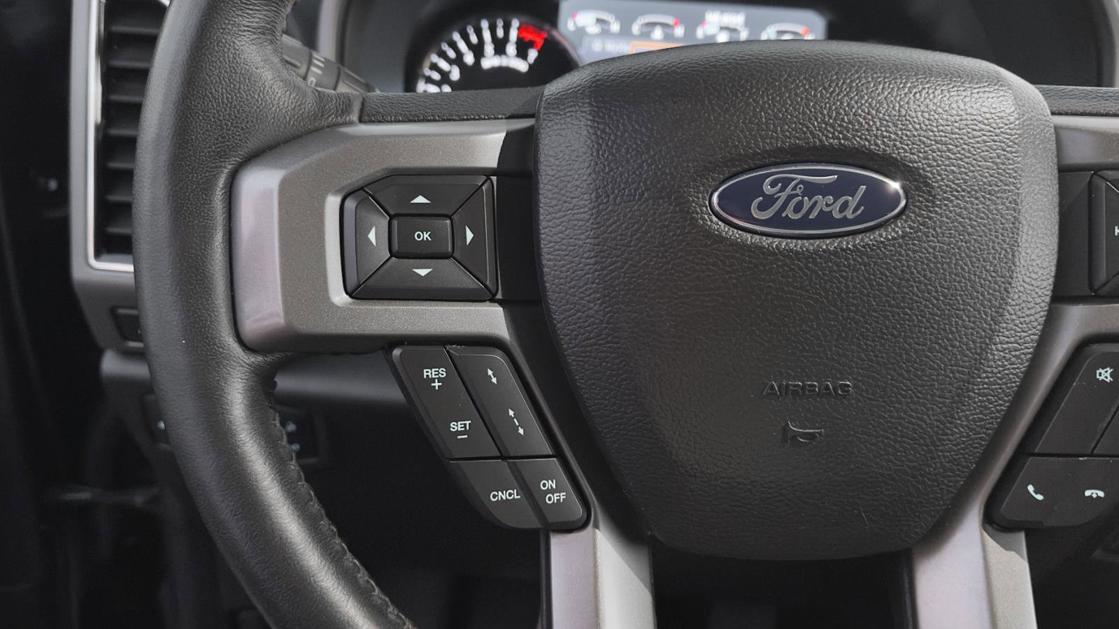 Certified 2021 Ford Expedition XLT image 24