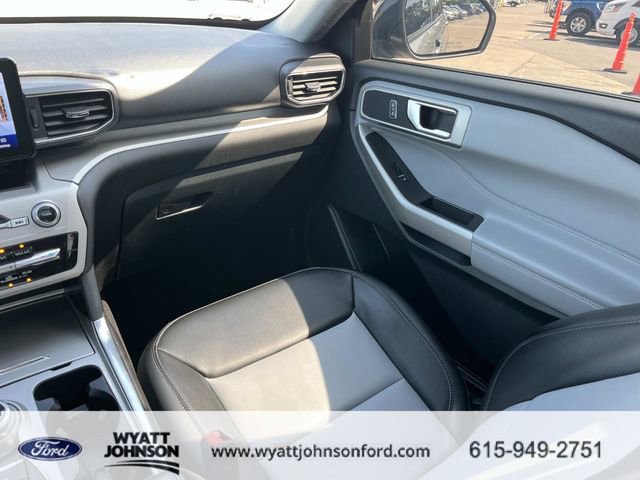 Certified 2023 Ford Explorer XLT w/ Equipment Group 202A AWD/4WD image 16