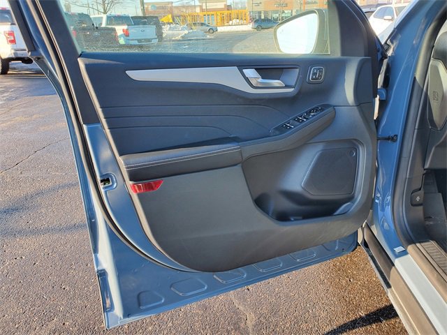 Certified 2023 Ford Escape Platinum image 10