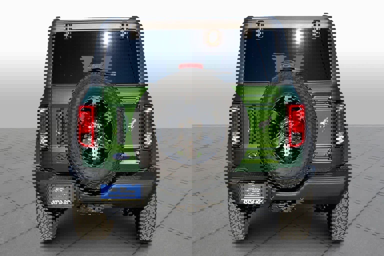 Certified 2024 Ford Bronco Black Diamond image 4