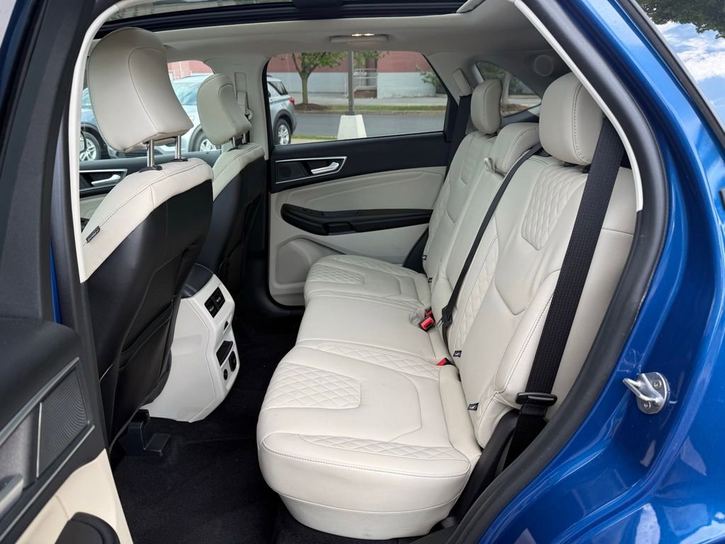 Certified 2024 Ford Edge Titanium w/ Titanium Elite Package AWD/4WD image 19