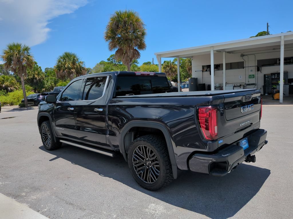 Used 2022 GMC Sierra 1500 Denali Ultimate AWD/4WD image 5