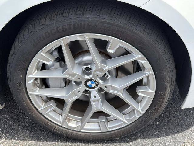 Used 2025 BMW 330i Sedan RWD image 9