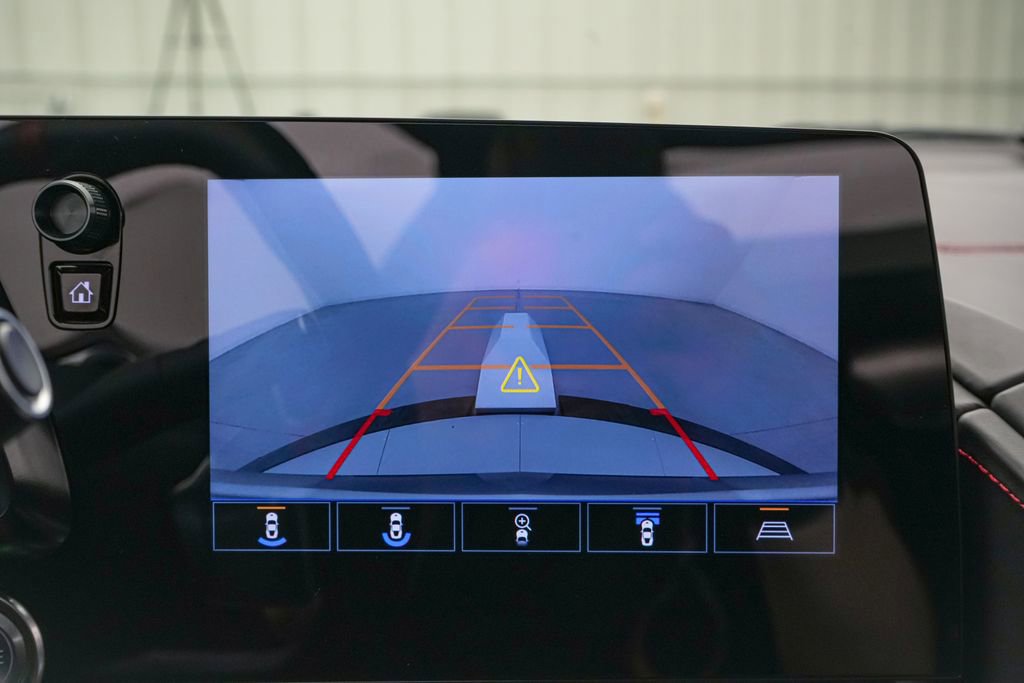 Used 2022 Chevrolet Corvette Stingray Premium Conv w/ Z51 Performance Package image 32