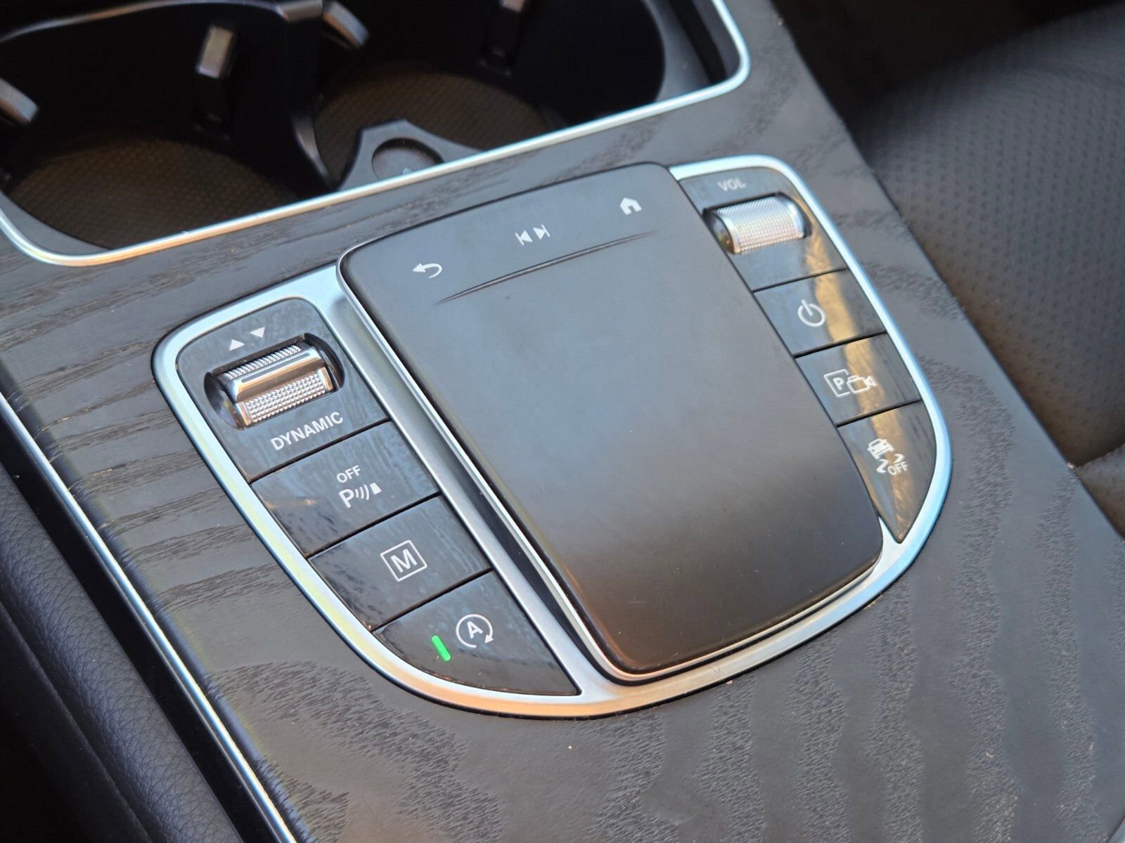 Used 2022 Mercedes-Benz GLC 300 image 23