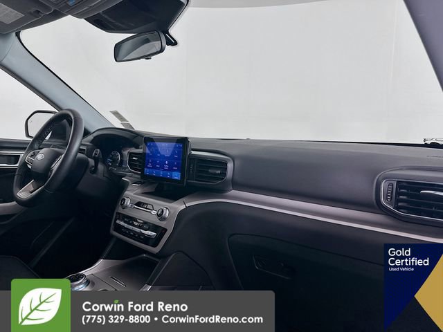 Certified 2024 Ford Explorer XLT w/ Equipment Group 202A image 31