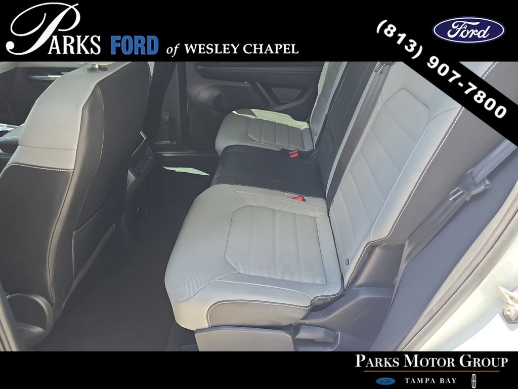 Used 2024 Volkswagen Atlas Cross Sport SEL R-Line AWD/4WD image 15