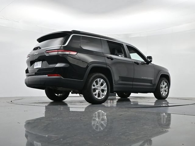 Used 2023 Jeep Grand Cherokee L Limited AWD/4WD image 37